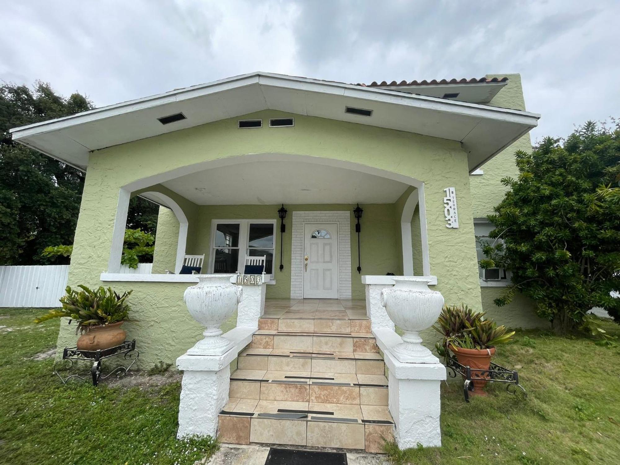 Comfy And Spacious Suite With Free Parking Miami Exterior foto